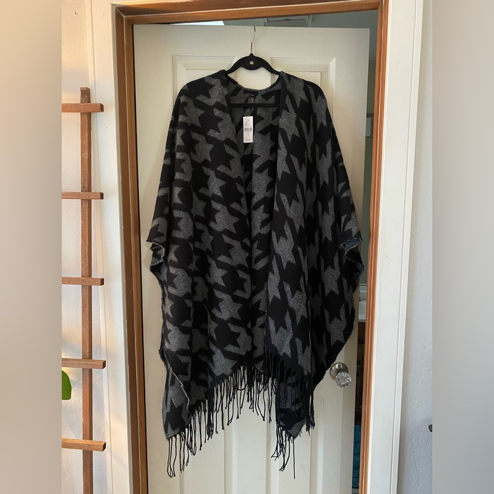 Accepting offers- Lane Bryant Black and Gray Fringe Poncho